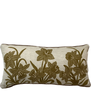 Narcissus Butternut on Linen Butternut Tapered Shade