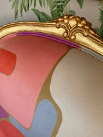 Gelato throne chair