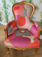 Gelato throne chair