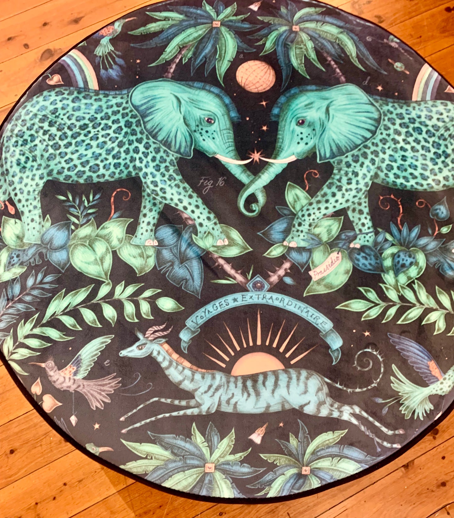 Zambia Velvet Ottoman