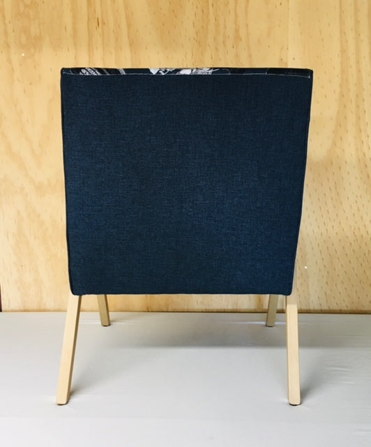 Night Cockatoo armchair