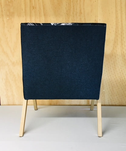 Night Cockatoo armchair